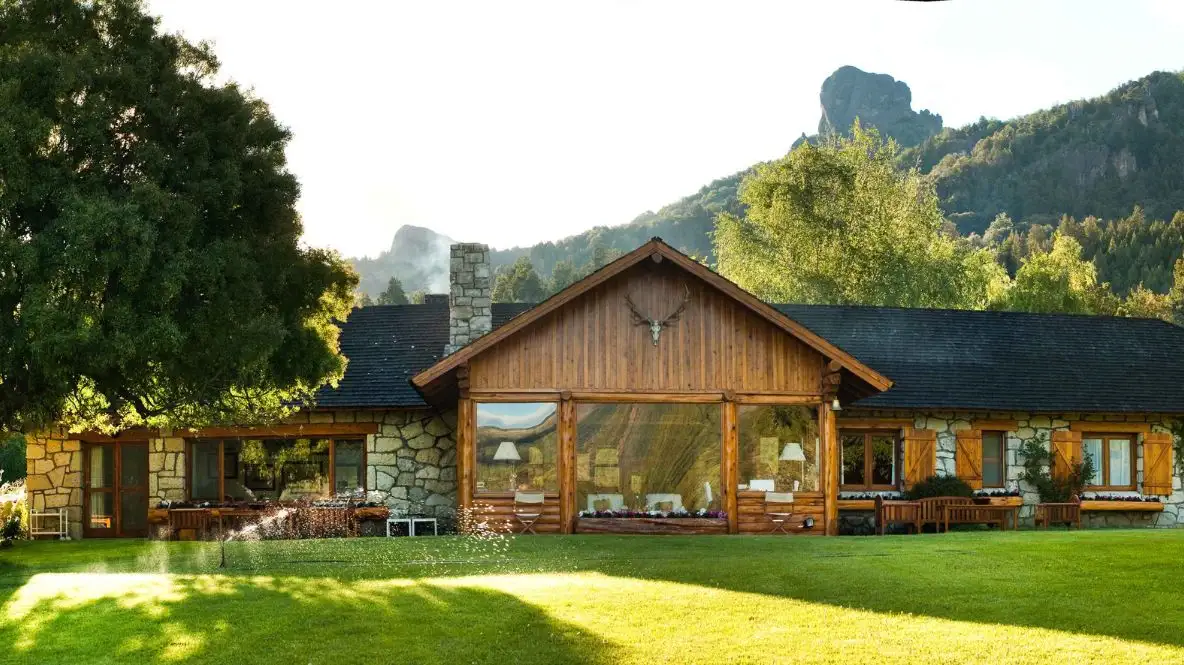 Arroyo Verde Lodge exterior