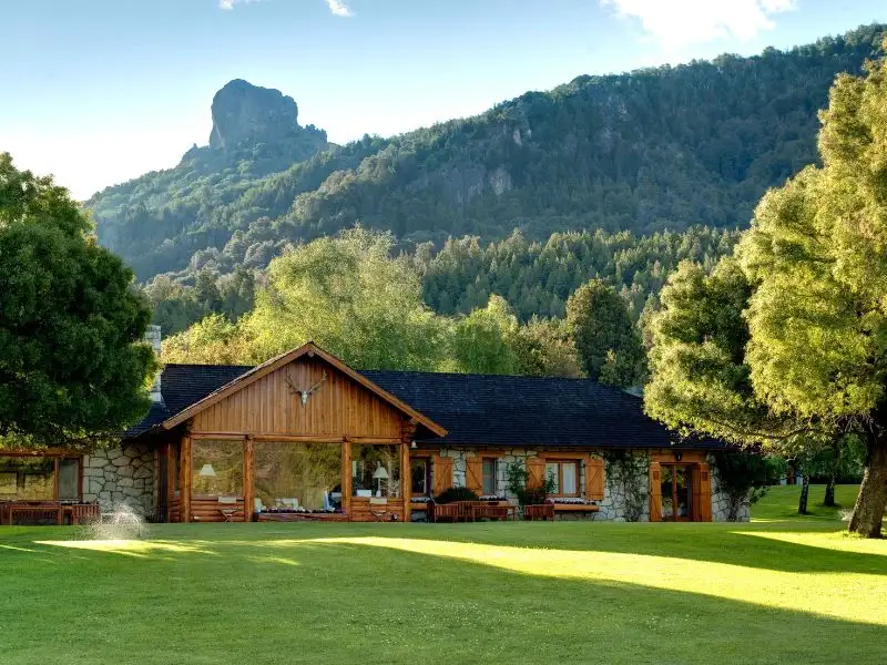 Arroyo Verde Lodge riverfront