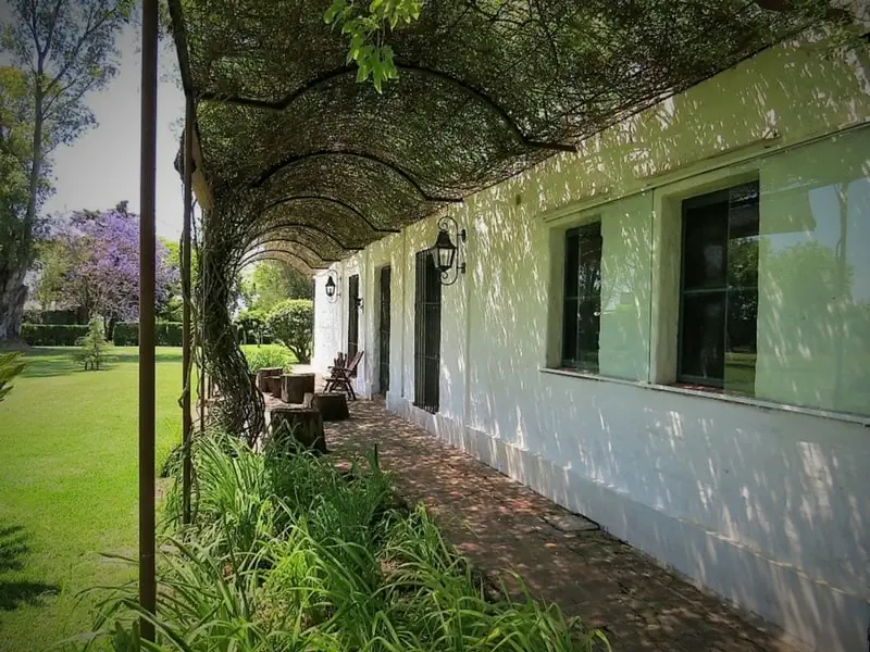 Estancia El Carmen common area